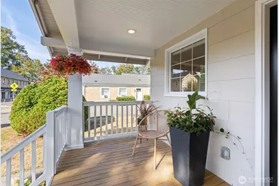 448 Front Street N, Issaquah, WA 98027 - Photo 4