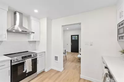 448 Front Street N, Issaquah, WA 98027 - Photo 16