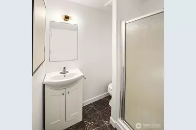 607 23rd Avenue E, Seattle, WA 98112 - Photo 18