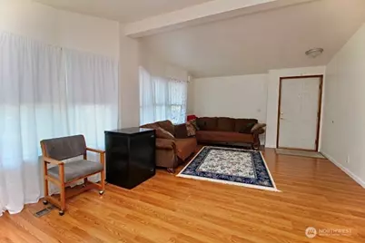 2101 S 324th Street #27, Federal Way, WA 98003 - Photo 16