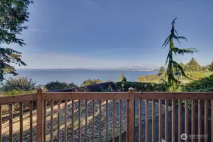 4605 Baker Dr, Everett, WA 98203 - Photo 16
