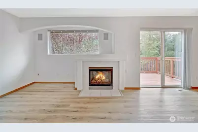 15 87th Avenue NE #B, Lake Stevens, WA 98258 - Photo 4