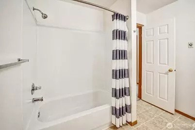 15 87th Avenue NE #B, Lake Stevens, WA 98258 - Photo 32