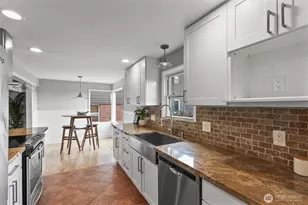 3712 37th Ave SW, Seattle, WA 98126 - Photo 10
