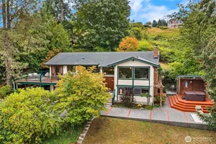 10607 SW 112th St, Vashon, WA 98070 - Photo 4