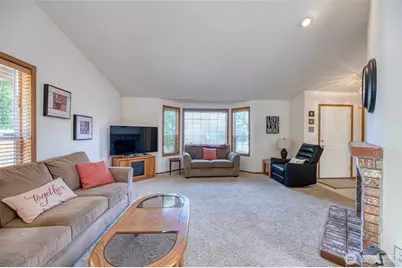 10224 189th Street Ct E, Puyallup, WA 98374 - Photo 2