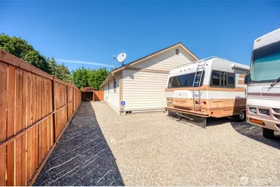 10224 189th Street Ct E, Puyallup, WA 98374 - Photo 24