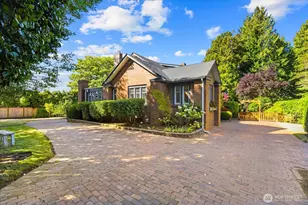 9819 Cherry St, Edmonds, WA 98020 - Photo 2