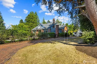 9819 Cherry Street, Edmonds, WA 98020 - Photo 4