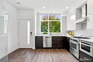 313 Valley St, Seattle, WA 98109 - Photo 6