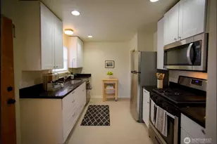 9202 17th Ave SW, Seattle, WA 98106 - Photo 4
