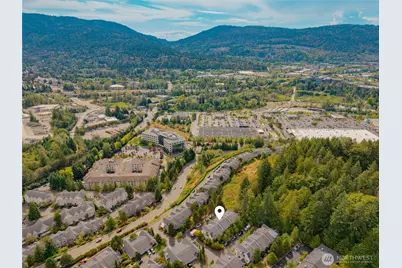 23120 SE Black Nugget Road #L4, Issaquah, WA 98029 - Photo 32