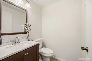 2630 Club Ct, Mount Vernon, WA 98273 - Photo 16