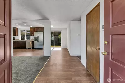 12405 SE 270th Street, Kent, WA 98030 - Photo 6