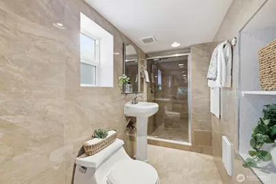 626 W Emerson Street, Seattle, WA 98119 - Photo 22