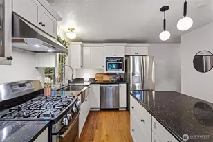 15850 Sandy Hook Rd NE, Poulsbo, WA 98370 - Photo 10