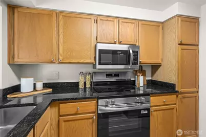 8615 139th Avenue NE, Redmond, WA 98052 - Photo 12
