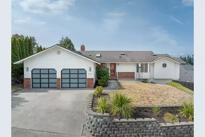 18316 68th Avenue W, Lynnwood, WA 98037 - Photo 1