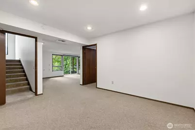 3322 102nd Avenue NE, Bellevue, WA 98004 - Photo 24