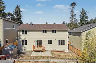 2021 NE 25th Pl, Renton, WA 98056 - Photo 36