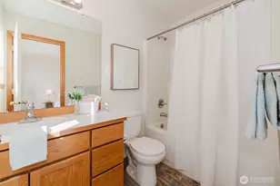 7037 Whistle Ln NE, Bremerton, WA 98311 - Photo 24