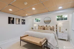 1557 Thorndyke Ave W, Seattle, WA 98199 - Photo 32