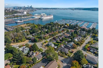 1557 Thorndyke Avenue W, Seattle, WA 98199 - Photo 38