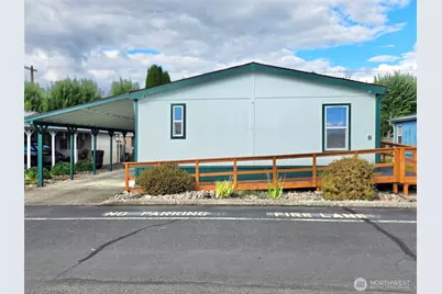 8 Heritage Boulevard, Longview, WA 98632 - Photo 1