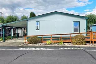 8 Heritage Blvd, Longview, WA 98632 - Photo 1