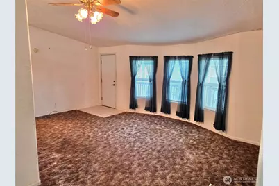 8 Heritage Boulevard, Longview, WA 98632 - Photo 6