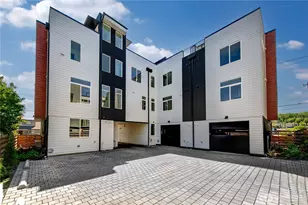 4302 S Holden St, Seattle, WA 98118 - Photo 20