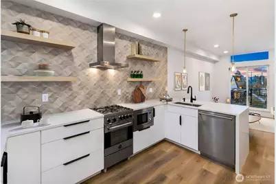 4302 S Holden Street, Seattle, WA 98118 - Photo 8