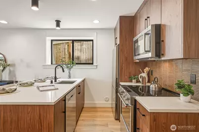 1218 NE 103rd Street, Seattle, WA 98125 - Photo 30