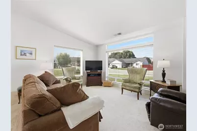 321 S Mary Avenue, East Wenatchee, WA 98802 - Photo 6
