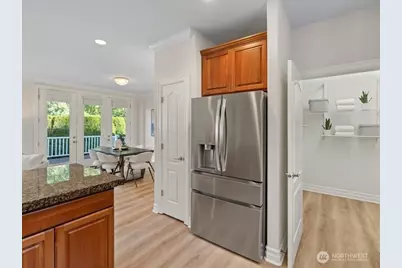 24515 NE Vine Maple Way, Redmond, WA 98053 - Photo 6