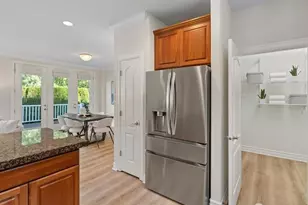 24515 NE Vine Maple Way, Redmond, WA 98053 - Photo 6
