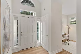 24515 NE Vine Maple Way, Redmond, WA 98053 - Photo 2