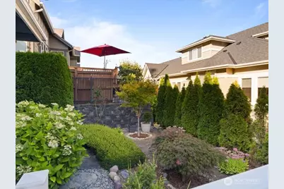 24515 NE Vine Maple Way, Redmond, WA 98053 - Photo 28