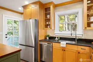 3234 NW 69th St, Seattle, WA 98117 - Photo 28