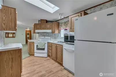10718 63rd Street E #35, Puyallup, WA 98372 - Photo 12