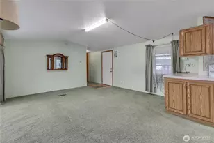 10718 63rd St E, Puyallup, WA 98372 - Photo 10