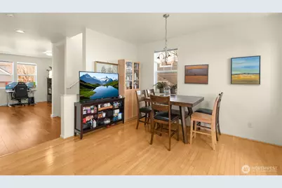 6895 Holly Park Drive S, Seattle, WA 98118 - Photo 12