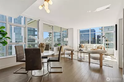 583 Battery Street #3602N, Seattle, WA 98121 - Photo 2