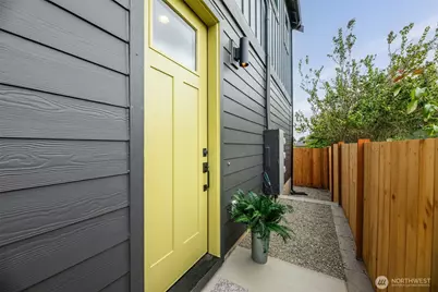 2018 Oakes Avenue #C, Everett, WA 98201 - Photo 18