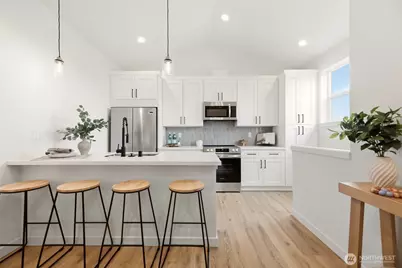 2018 Oakes Avenue #C, Everett, WA 98201 - Photo 2