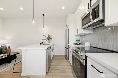 2018 Oakes Avenue #C, Everett, WA 98201 - Photo 4