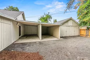 159 16th Ave, Longview, WA 98632 - Photo 2