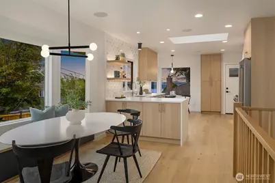 3405 E Pine Street, Seattle, WA 98122 - Photo 8