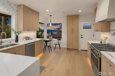 3405 E Pine Street, Seattle, WA 98122 - Photo 14