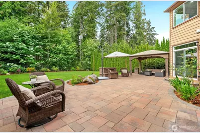 10711 Elliston Way NE, Redmond, WA 98053 - Photo 30